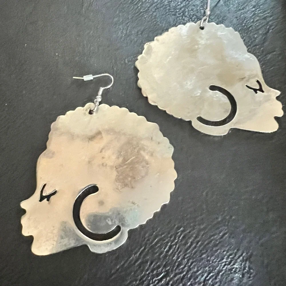 Vintage Large Heavy Silver Afro Queen Profile Dangle Earrings 3